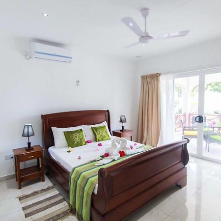 Coco Blanche Apartment Anse Royale Ngoại thất bức ảnh