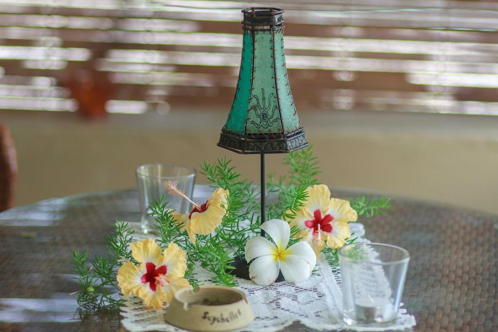 Coco Blanche Apartment Anse Royale Phòng bức ảnh